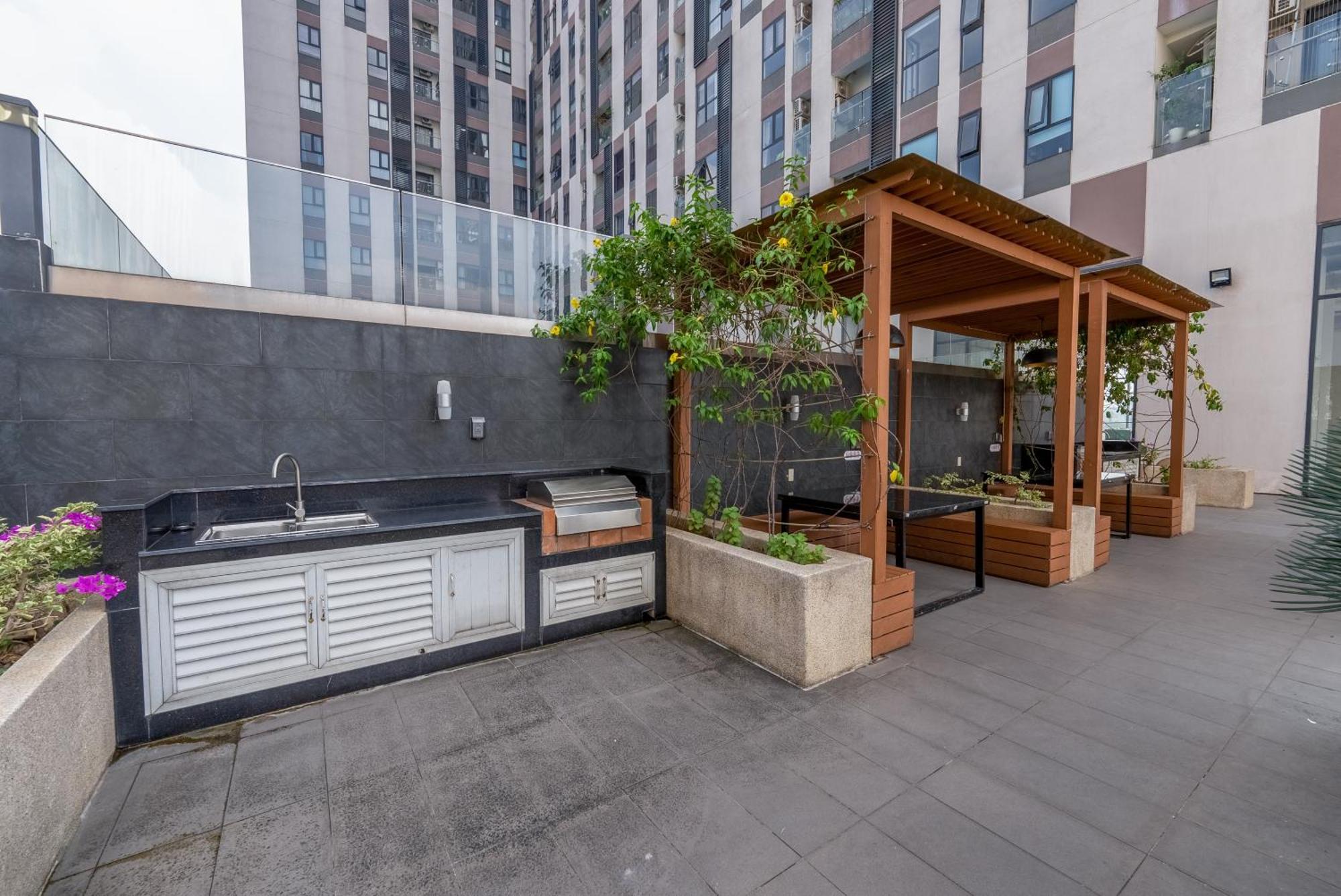 Cozy Private Bedroom In A Luxury 2Br Condo Ciudad Ho Chi Minh  Exterior foto